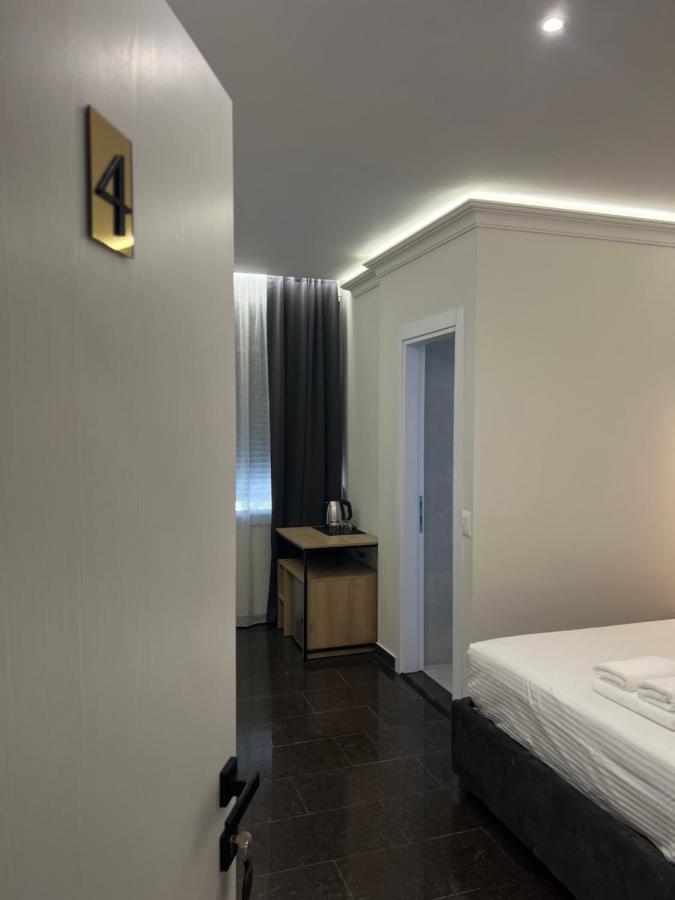 Checkpoint Tirana Apartments Exterior photo
